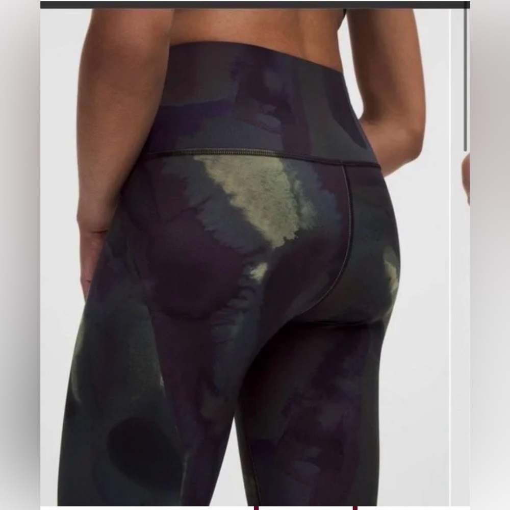 Lululemon Wunder Train High Rise Leggings 28"